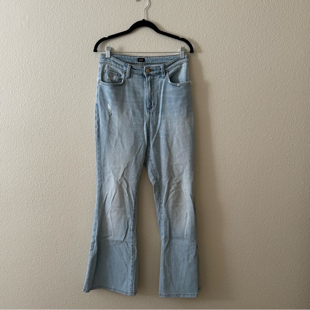 Lee Vintage bell bottom jeans 28
